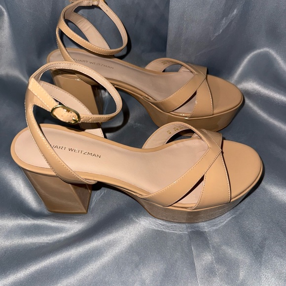 Stuart Weitzman Shoes - Stuart Weitzman Beige Platform Heels